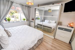 BEDROOM- click for photo gallery